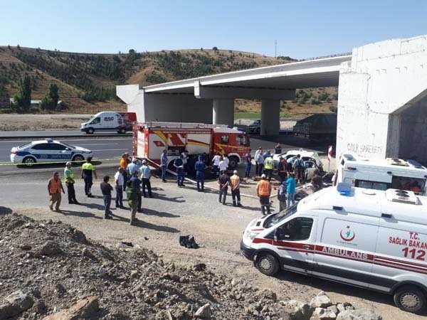 Kırıkkale-Ankara yolunda feci kaza! Ölüler var