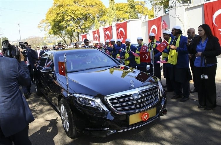 Erdoğan'a Güney Afrika'da coşkulu karşılama