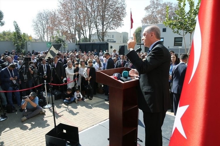 Erdoğan'a Güney Afrika'da coşkulu karşılama