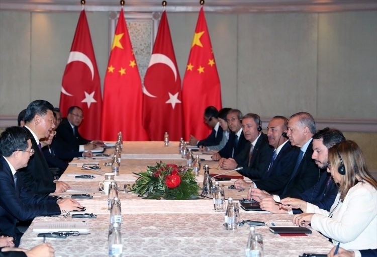 Erdoğan BRICS zirvesinde Putin ve Şi ile görüştü