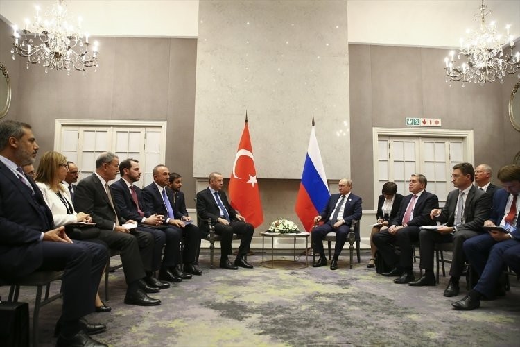 Erdoğan BRICS zirvesinde Putin ve Şi ile görüştü