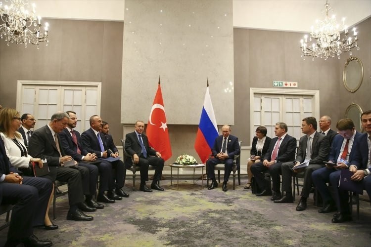 Erdoğan BRICS zirvesinde Putin ve Şi ile görüştü