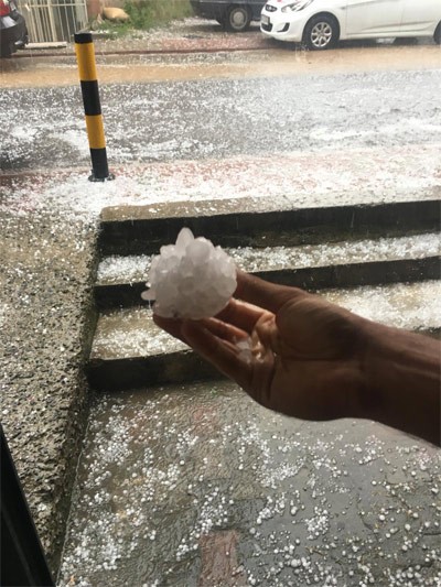 İstanbul'a dolu yağdı! 