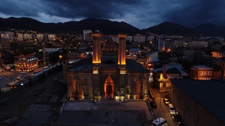 Turistler görebilmek için ülkemize akın ediyor