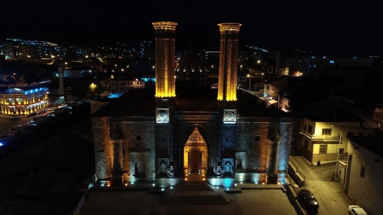 Turistler görebilmek için ülkemize akın ediyor