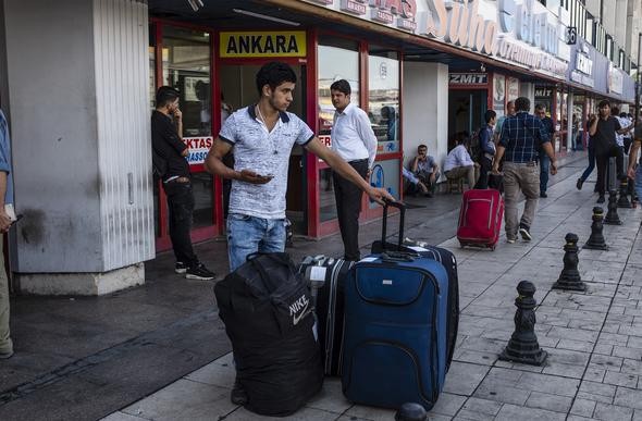 Otogarda büyük yoğunluk başladı