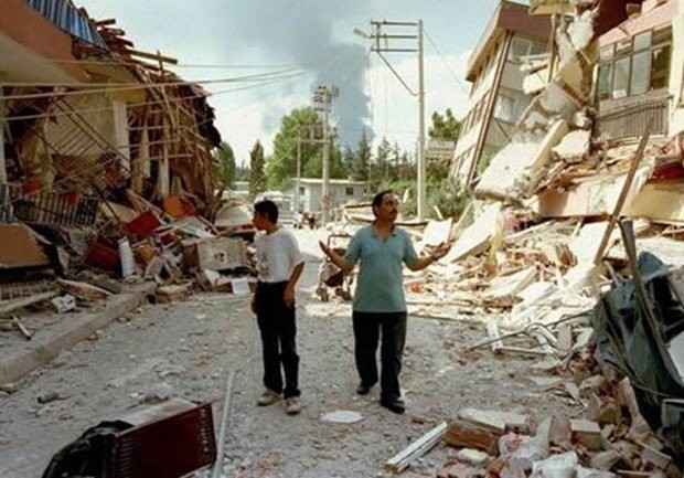 Hafızalardan silinemeyen 17 Ağustos depremi