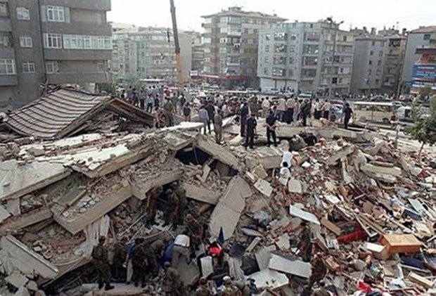 Hafızalardan silinemeyen 17 Ağustos depremi