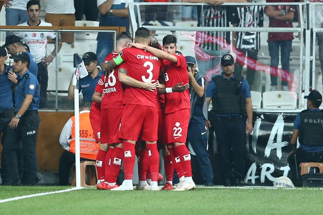 Antalyaspor'un Beşiktaş'a attığı ilk gol ofsayt mı? İşte yeni kural