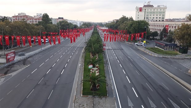 Tüm yurtta Zafer Bayramı kutlanması