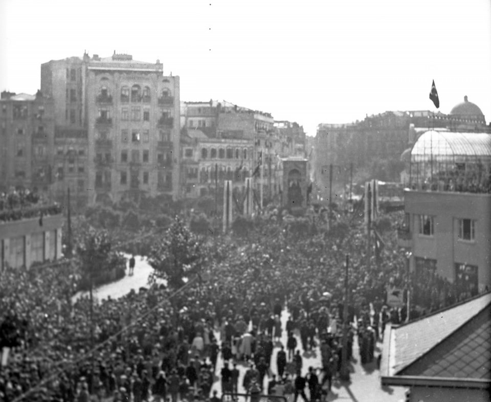 30 Ağustos'un görülmemiş tarihi fotoğrafları