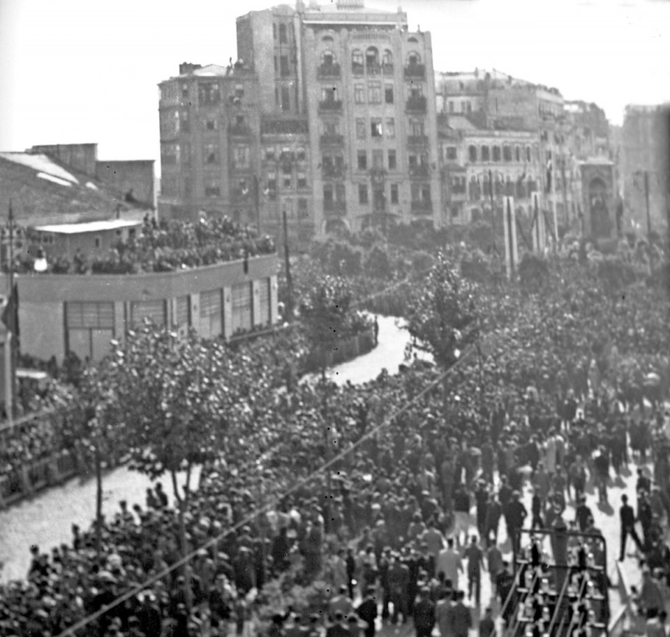 30 Ağustos'un görülmemiş tarihi fotoğrafları