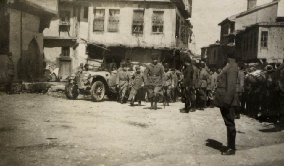 30 Ağustos'un görülmemiş tarihi fotoğrafları