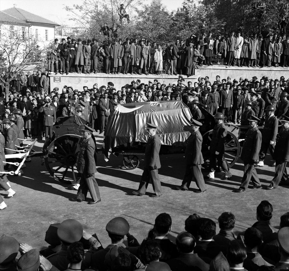 30 Ağustos'un görülmemiş tarihi fotoğrafları