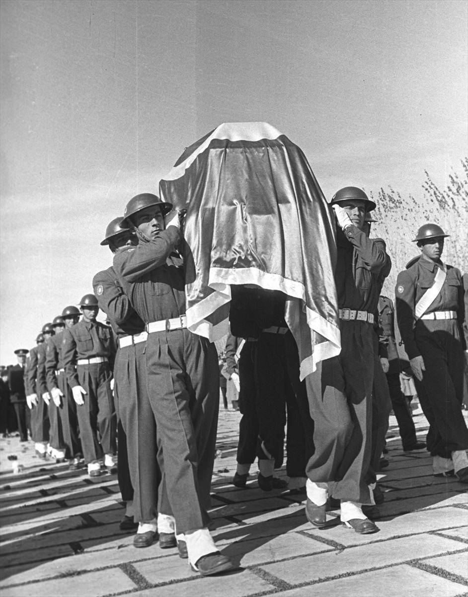 30 Ağustos'un görülmemiş tarihi fotoğrafları