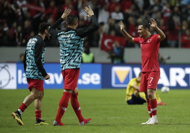 Emre Akbaba 2 golle muhteşem dönüşe imza attı, sosyal medyayı salladı