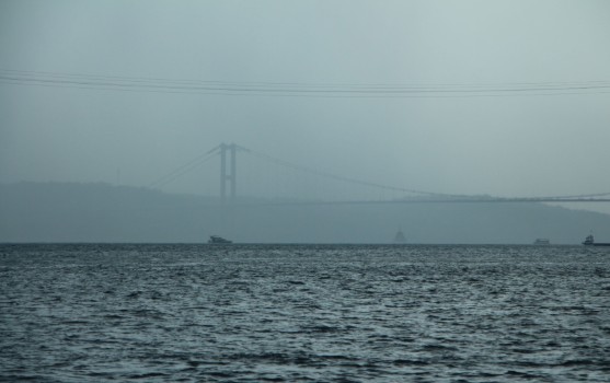 İstanbul'da gökyüzünü kara bulutlar kapladı