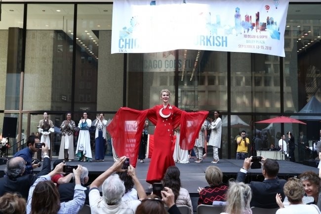 ABD'de 15. Chicago Türk Festivali başladı