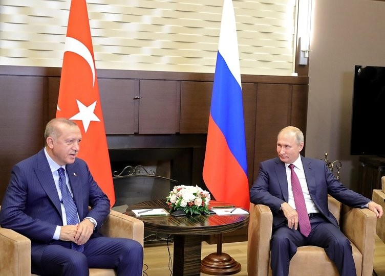 Putin, Erdoğan'ı Soçi'de böyle karşıladı 