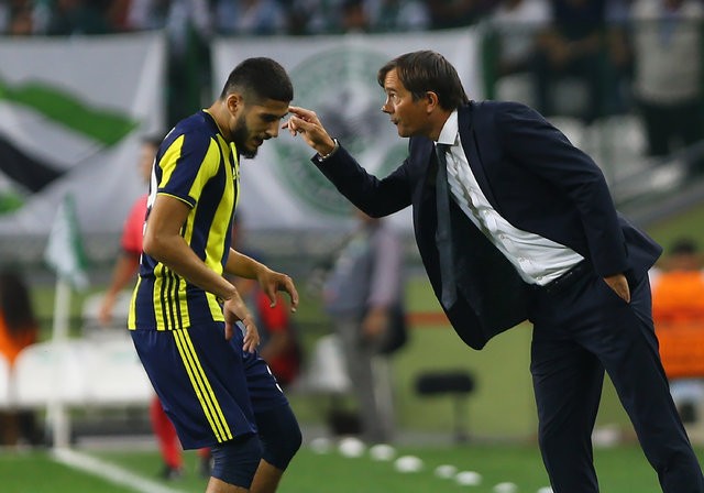 Fenerbahçeli taraftarlardan Cocu isyanı