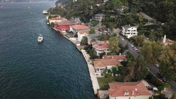 İstanbul Boğazı'nda satılık 60 yalı