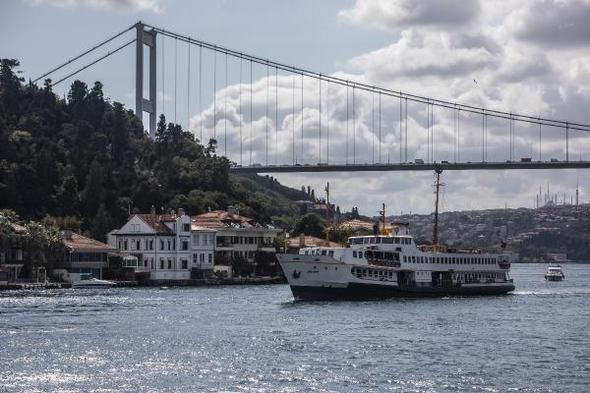 İstanbul Boğazı'nda satılık 60 yalı