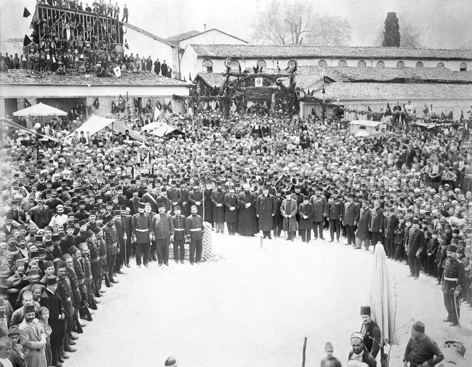 2. Abdülhamid’in hediye ettiği albüm bulundu