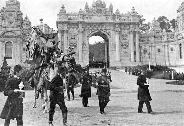 Arşivden çıkan eski İstanbul fotoğrafları