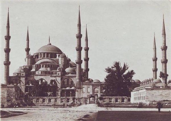 Arşivden çıkan eski İstanbul fotoğrafları