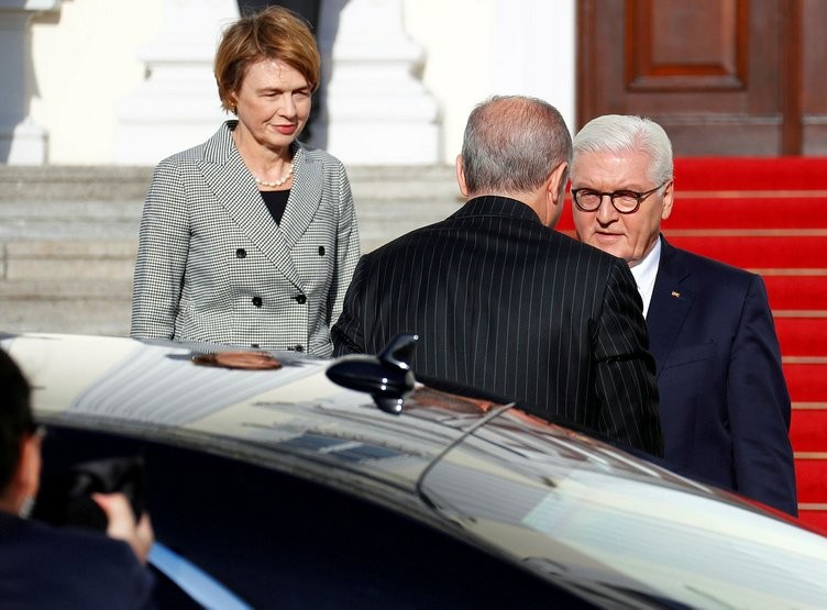  Erdoğan Steinmeier tarafından böyle karşılandı