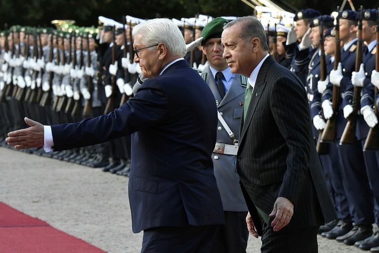  Erdoğan Steinmeier tarafından böyle karşılandı