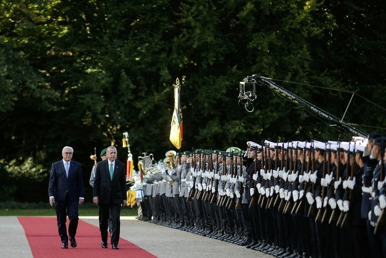  Erdoğan Steinmeier tarafından böyle karşılandı