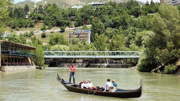 Terörle anılıyordu.. Artık turizm şehri