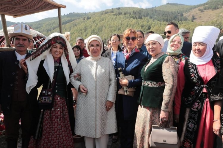 Emine Erdoğan Kırçın Yaylası'nda