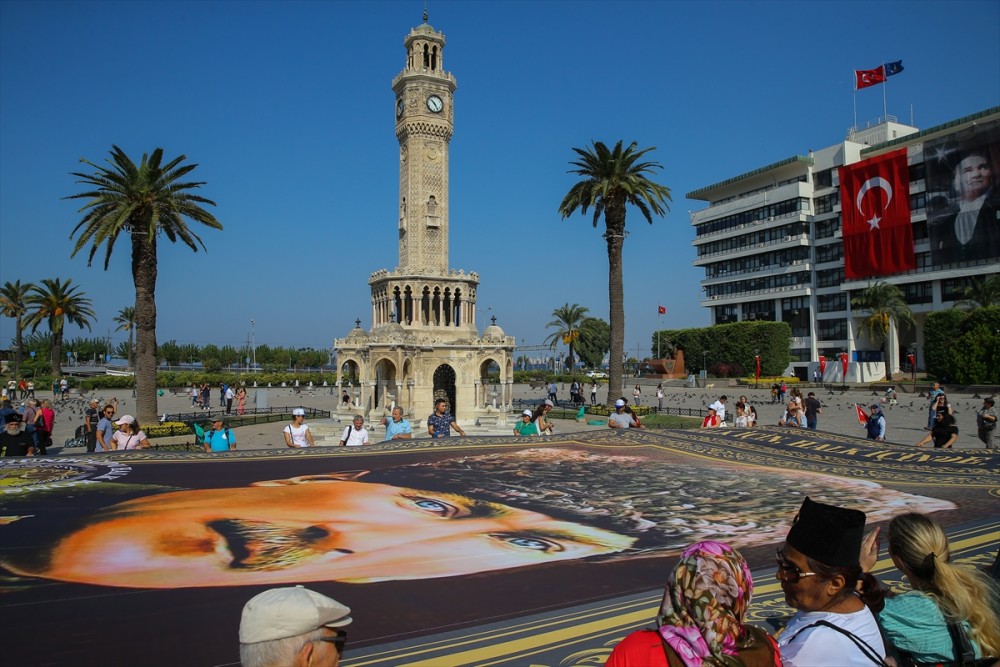 İzmir'in düşman işgalinden kurtuluşunun 96. yıl dönümü