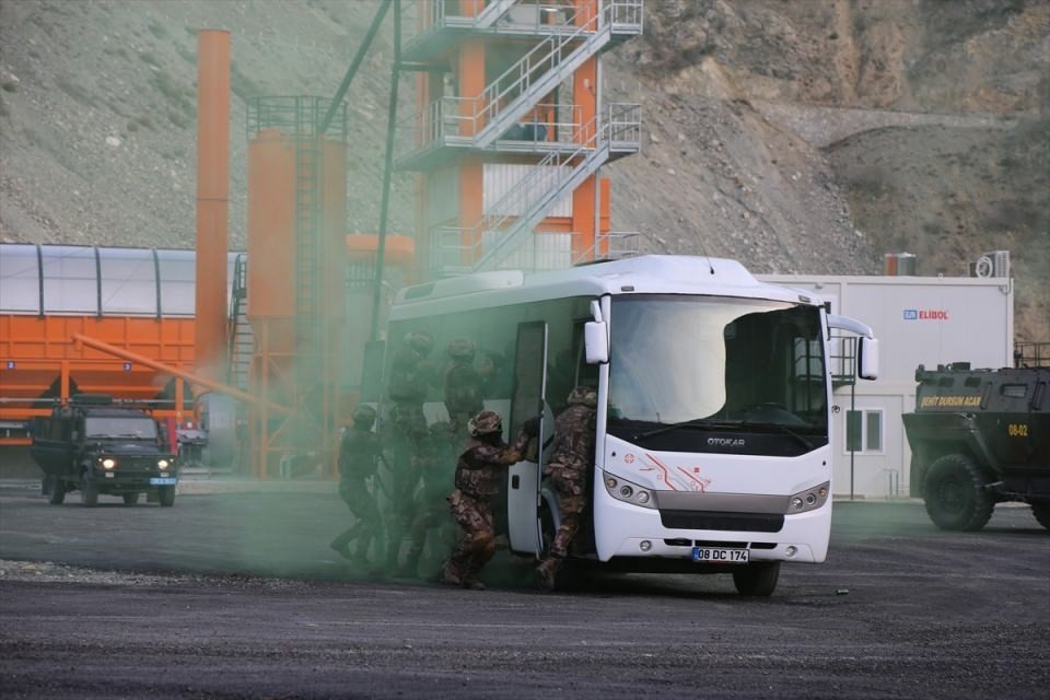 PÖH tatbikatı gerçeğini aratmadı