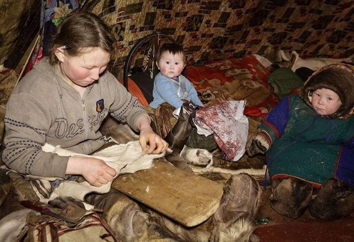 Dünyanın en tuhaf kabilesi: Çiğ et yiyip kan içebiliyorlar