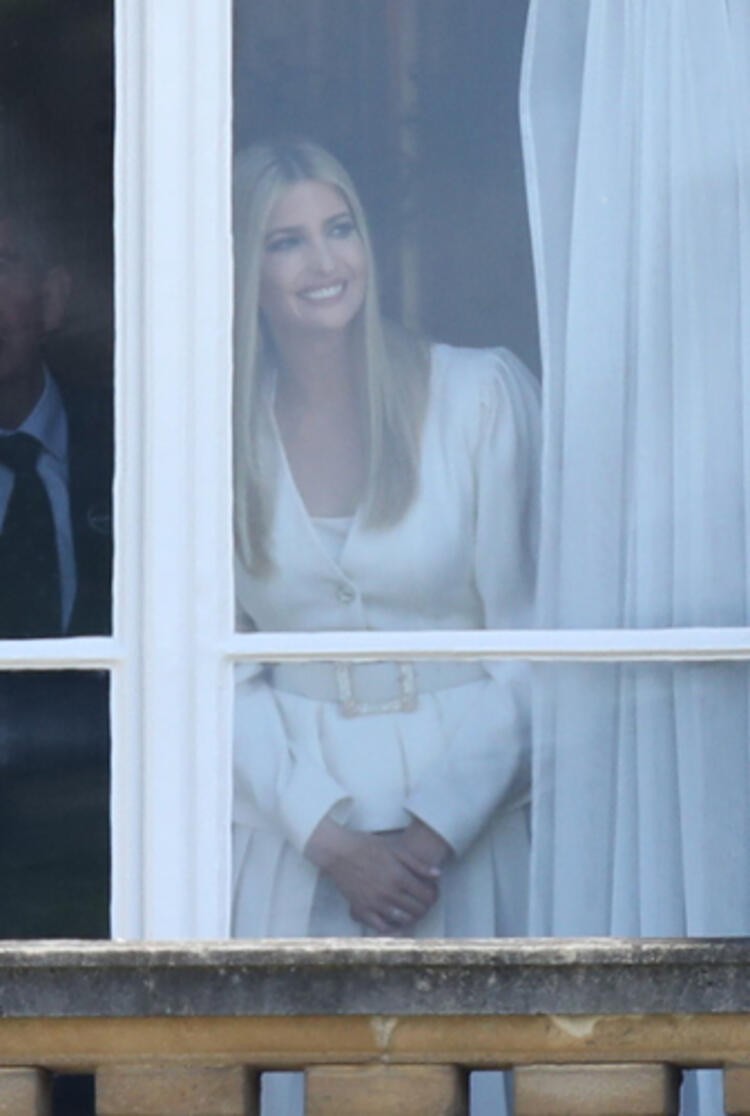 Ivanka Trump'ın gözü babasının koltuğunda