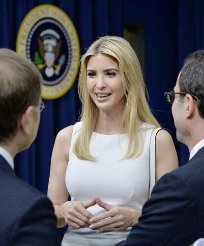 Ivanka Trump'ın gözü babasının koltuğunda