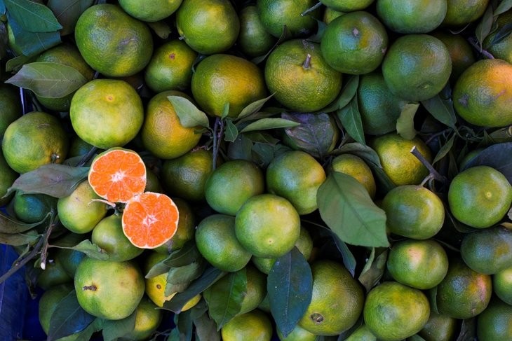 Mandalina soyarken asla bunu yapmayın!.