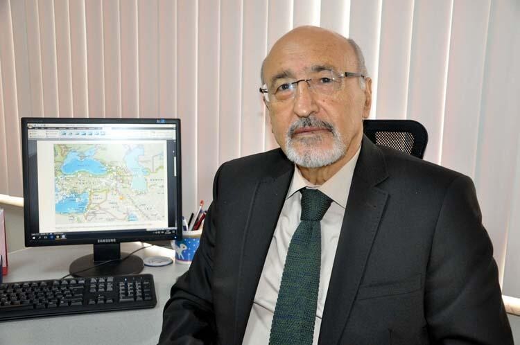 Prof. Dr. Bektaş: Dipsiz Göl su tutar mı tutmaz mı tamamen şans