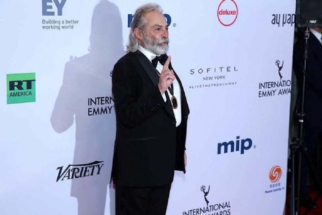 Haluk Bilginer'e Uluslararası Emmy ödülü