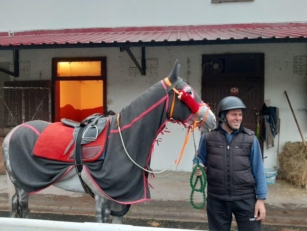 At yarışçılığı dünyası binlerce kişiye istihdam sağlıyor