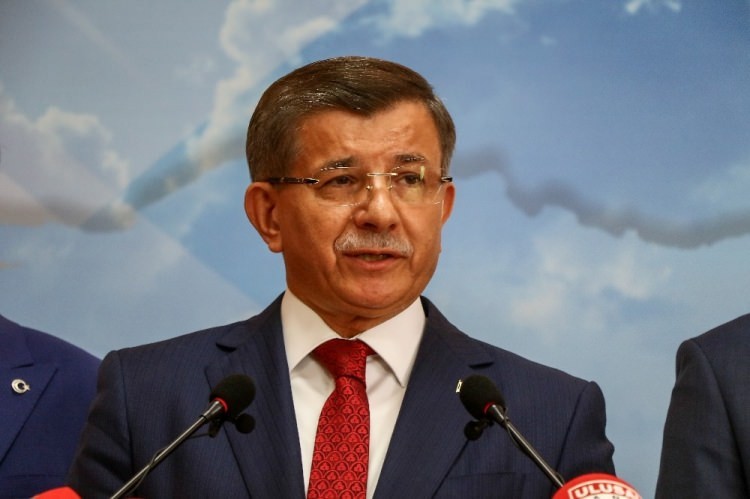 Davutoğlu'nun partisinde kurucu isimlerin tam listesi!