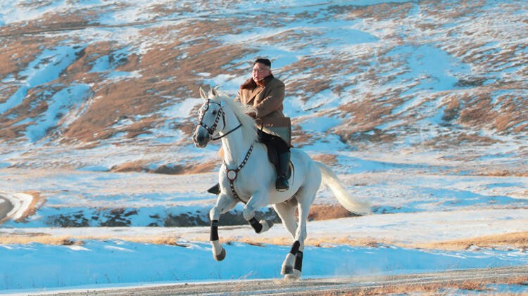  Kuzey Kore lideri Noel hediyesine hazırlanıyor