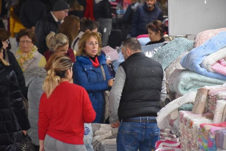 Alışveriş için Türkiye'ye akın ediyorlar