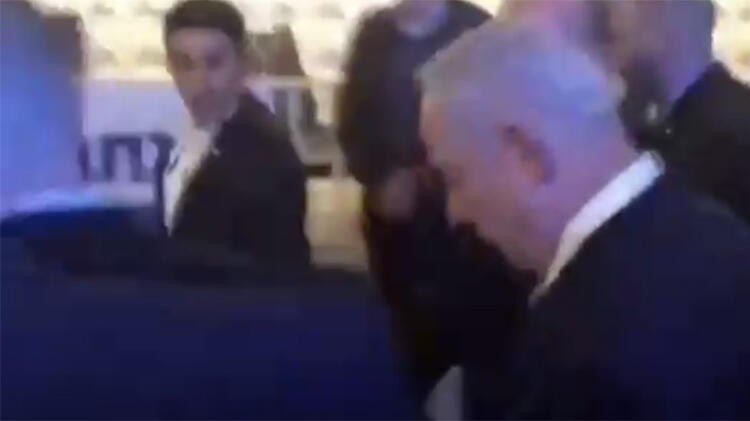 Gizli servis Netanyahu'yu kaçırdı