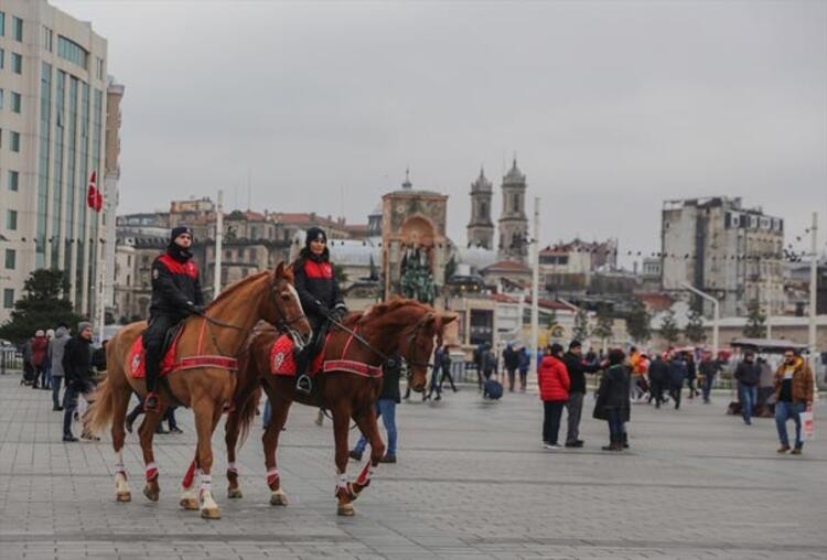 Taksim'de yoğun güvenlik önlemleri