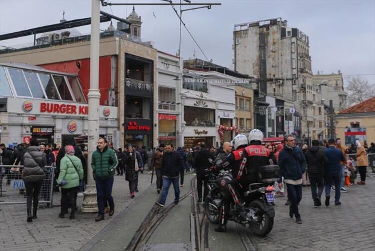 Taksim'de yoğun güvenlik önlemleri