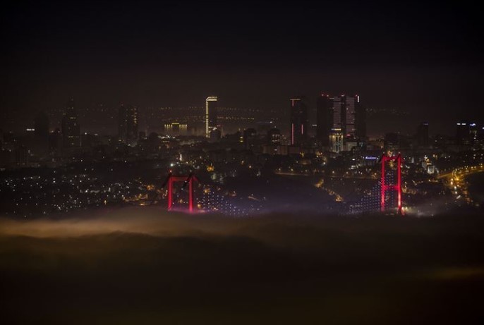 İstanbul'da göz gözü görmüyor